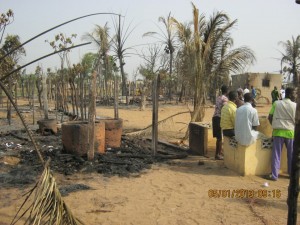 Article : La nouvelle année 2013 mal commencé au Togo/ Un incendie a dévasté toute une agglomération dans le quartier Vodougbé à Aného
